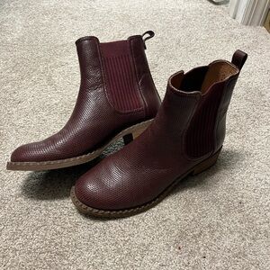 Gentle Souls by Kenneth Cole Ankle Boots EUC Sz 7.5